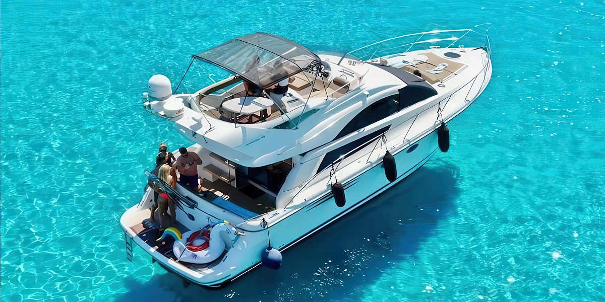 Аренда яхты Fairline Phantom 43 на Миконосе